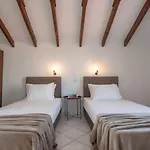 San - Mari By 