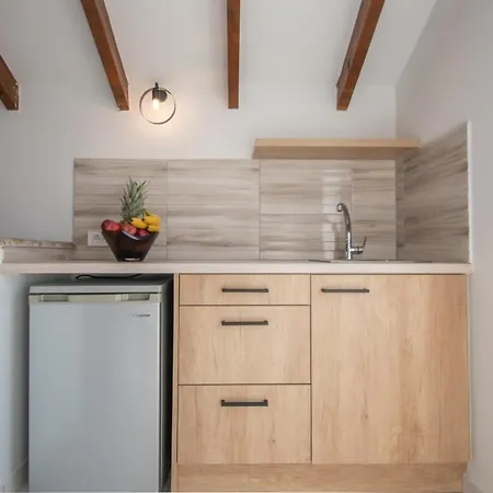 Apartament San - Mari By 